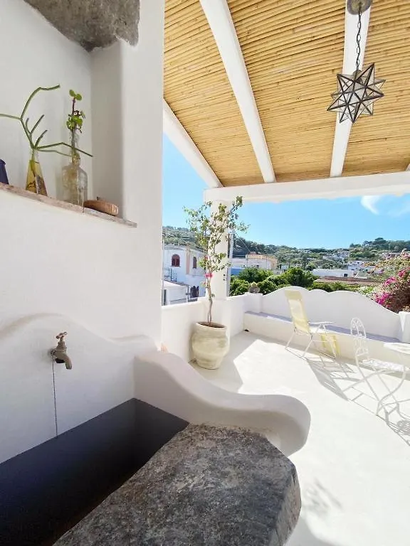 Agata B&B Lipari  Nocleg ze śniadaniem Lipari (Isola Lipari)